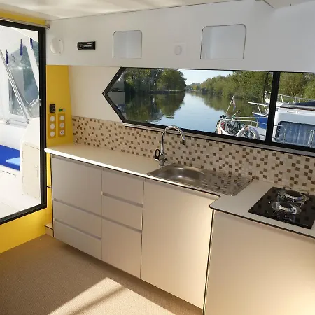 Domaine Du Port Sainte Marie Vakantiehuis *