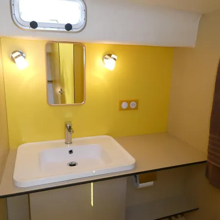 Domaine Du Port Sainte Marie Vakantiehuis Maizieres-les-Vic