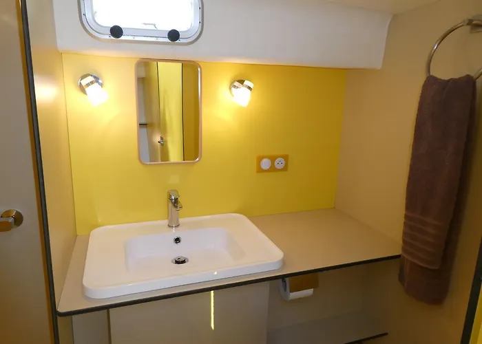 Domaine Du Port Sainte Marie 펜션 Maizieres-les-Vic