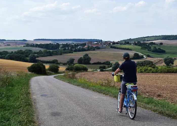 펜션 Domaine Du Port Sainte Marie *